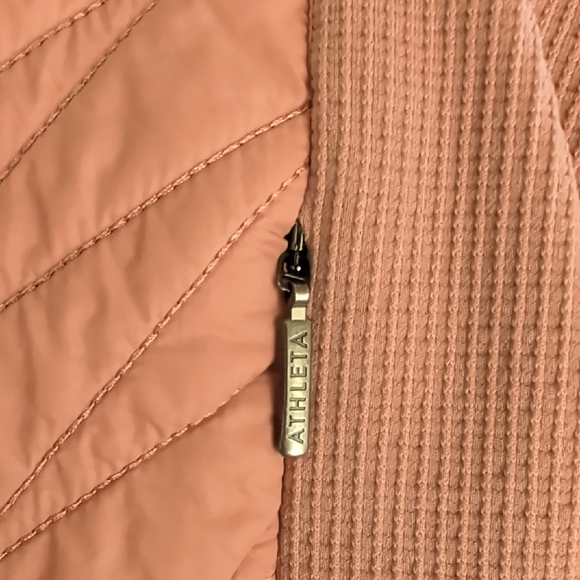 Athleta Flurry Force Insulated Primaloft Jacket Pink - Picture 5 of 7
